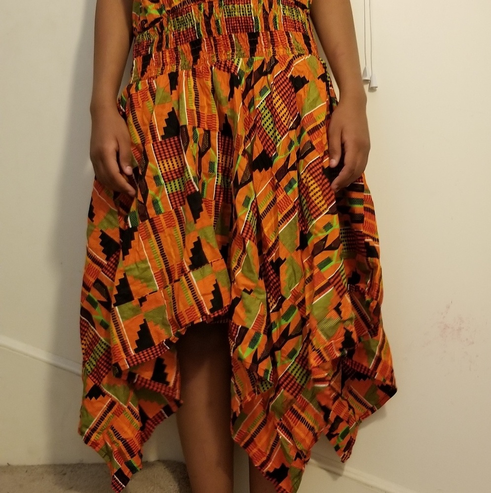 Dress - Picture 2 of 3